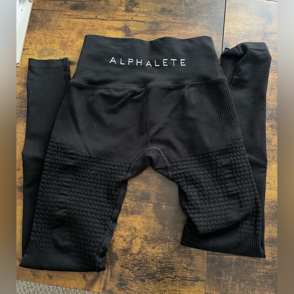 Alphalete Leggings